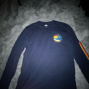 Hollister Beach shirt